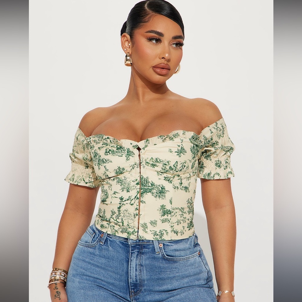 Flirty corset top